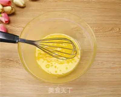 Make Peach onions step 1