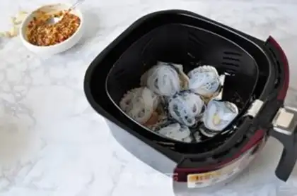 Make A garlic fan scallop step 7