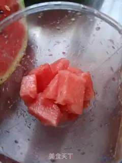 Make Watermelon popsicles step 2