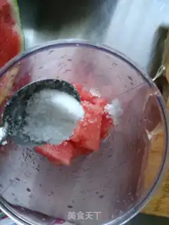Make Watermelon popsicles step 3