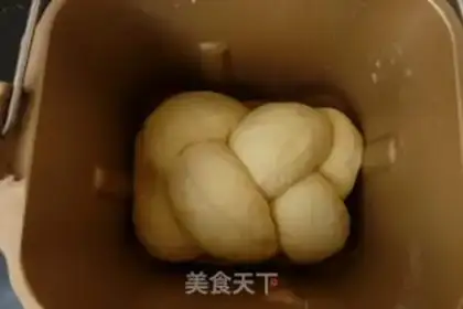 Make The soup is a three-soft toast step 13