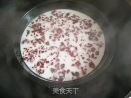Make Cranberry hooves step 9