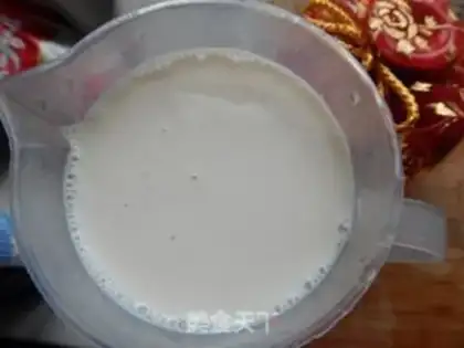 Make Red sugar ginger milk tea step 1