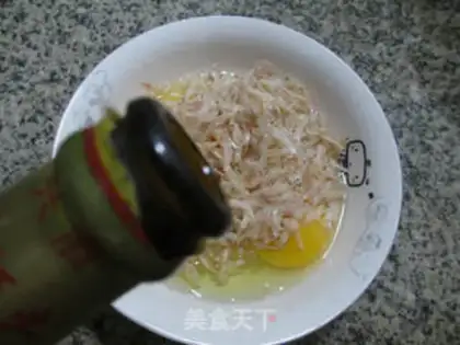 Make Shrimp eggs, spinach step 1