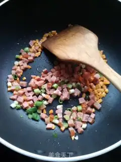 Make Egg bun step 2