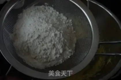 Make Apple flip cake step 8