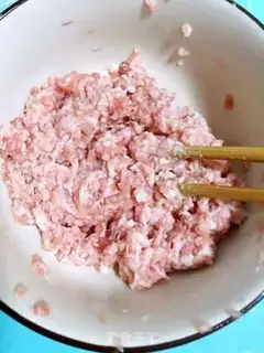 Make Fresh meat buns step 3