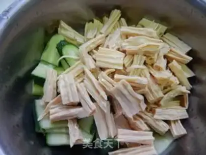 Make The cucumbers step 2