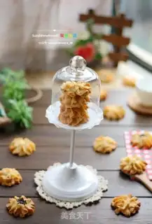 Make Soften the little butter trick at low temperatures -- onion cookies step 15