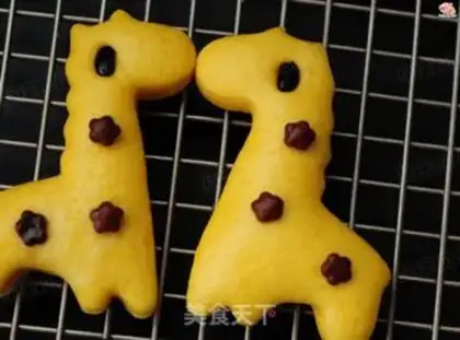 Make Pumpkin moose step 12
