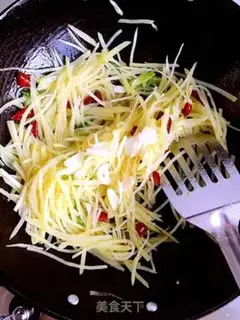 Make Spicy potatoes step 7