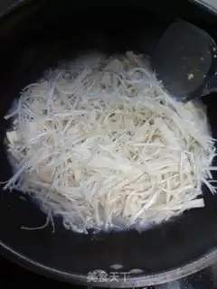 Make Gold and mushroom seafood tofu step 6