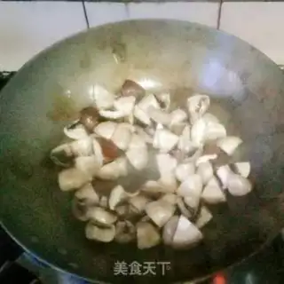 Make Pelican mushrooms step 2