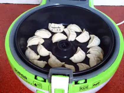 Make Fries of mushroom pork step 8