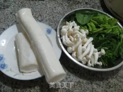 Make White mushroom spinach step 0