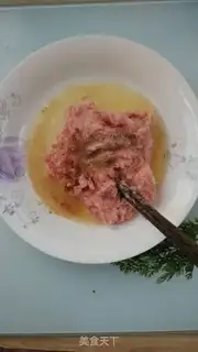 Make A radish meatloaf step 2