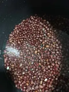 Make Red bean buns step 1