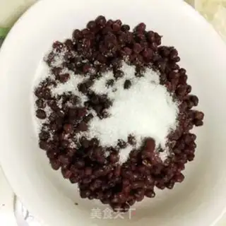 Make Red bean buns step 2