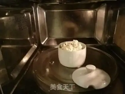 Make Caramel popcorn step 1