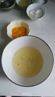 Make Sour-milk, black-mith cake step 1
