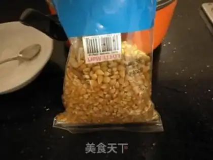 Make Home-made small snacks - caramel popcorn step 0