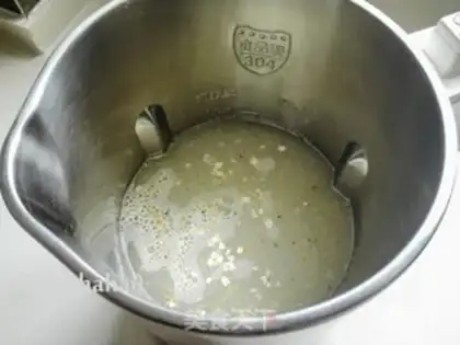 Make oatmeal milk step 1