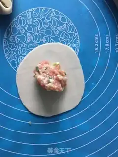 Make Four-Girl dumplings step 1