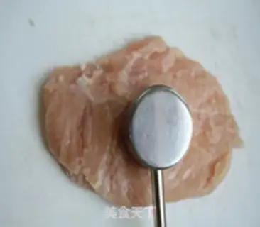 Make A chicken gravy salad step 0