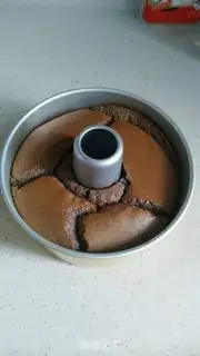 Make Sour-milk, black-mith cake step 14