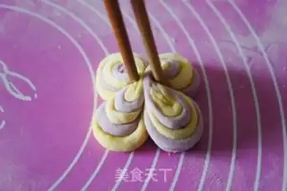 Make Double rolls step 6
