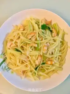 Make Shrimp fried potatoes step 4