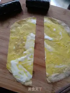Make A pickle banana roll step 4