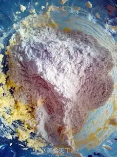 Make Coco cookies step 2