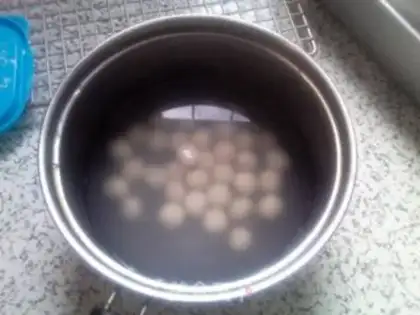 Make Red bean round sugar step 7