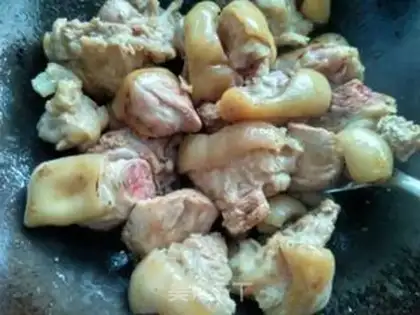 Make Red pig feet step 1
