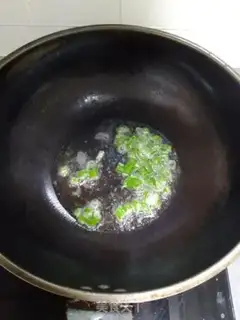 Make Pinetail sprouts step 2
