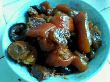 Make Red pig feet step 5