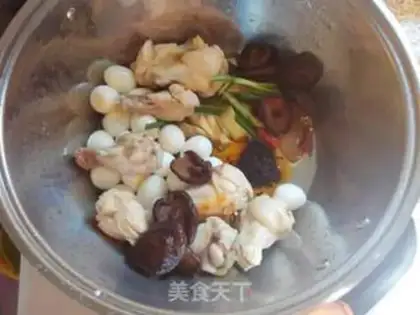 Make The chicken wings of quail eggs step 3