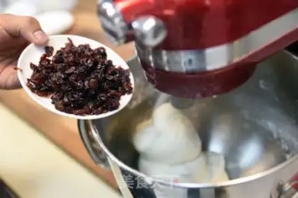Make Cranberry loaf step 6