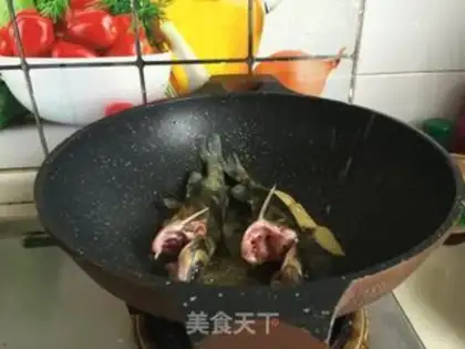 Make Scratch fish step 2