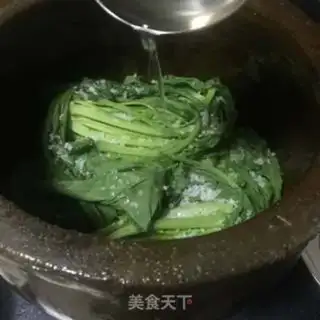 Make Homemade snow step 4