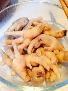 Make Chicken claws step 1