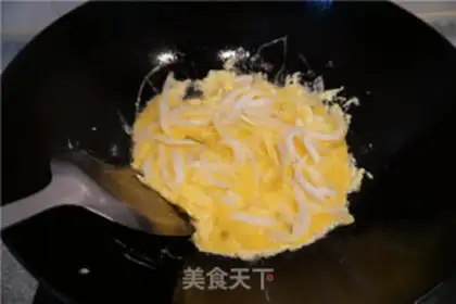 Make Egg aroma and silverfish step 5