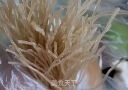 Make Pork bean sprouts step 2