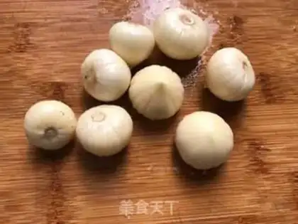 Make Boots and peanut chicken feet step 2