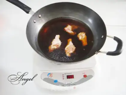 Make Thanksgiving chicken step 2