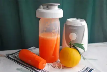 Make Fresh orange carrot juice step 8