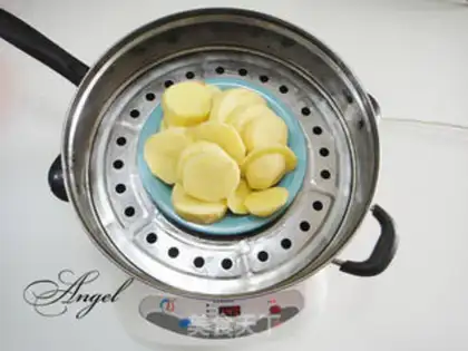 Make Thanksgiving chicken step 3