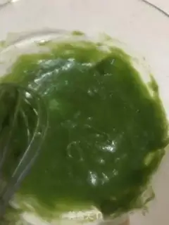Make Spinach cake step 1