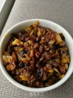 Make Mushroom beef sauce step 12